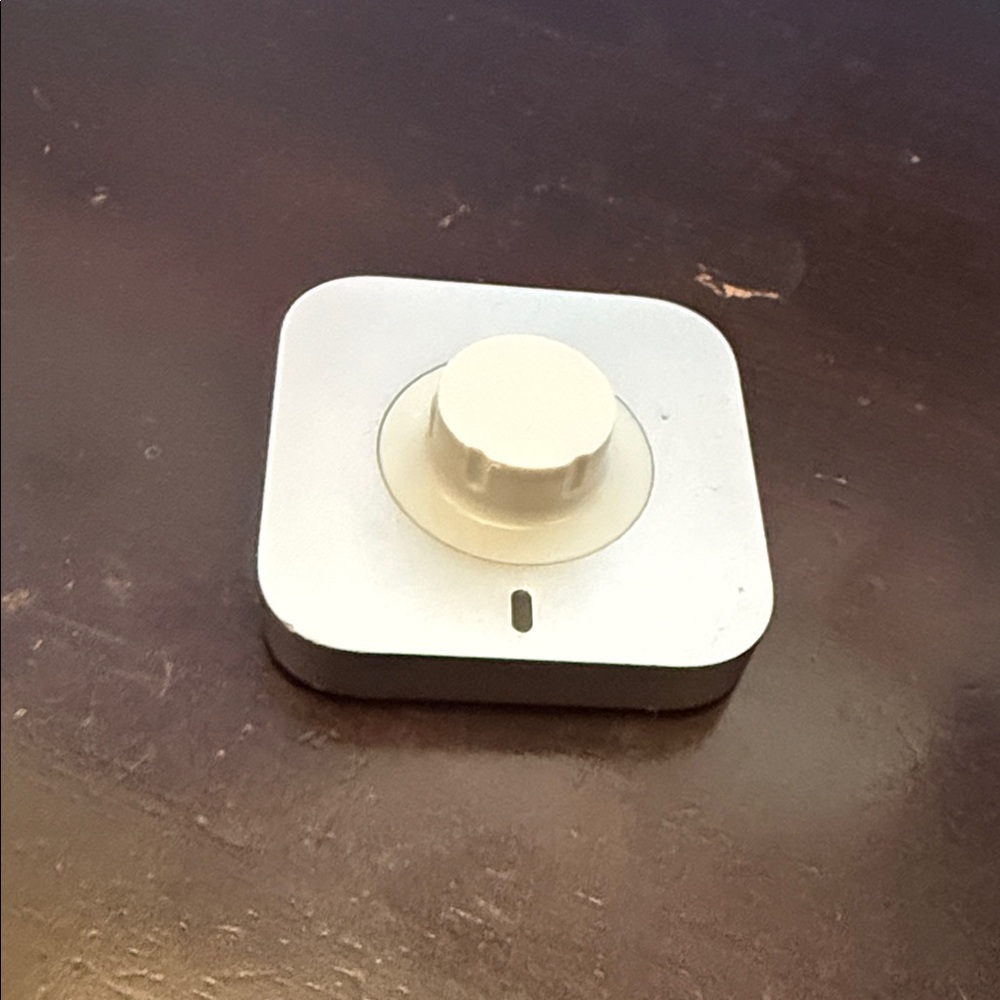 Oura Square Ring Case in Light Gray
